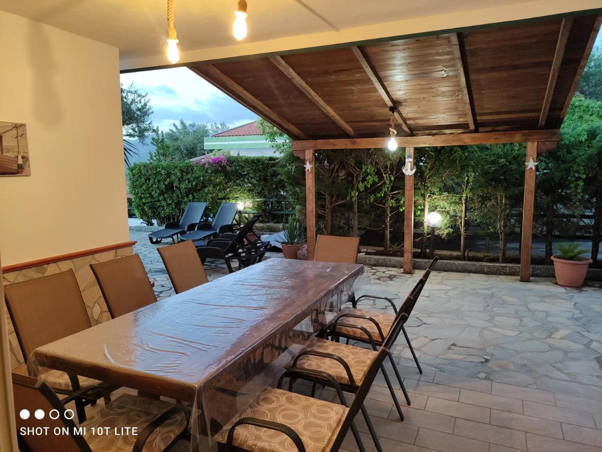 סן ניקולה ארצ'לה Villa Max מראה חיצוני תמונה
